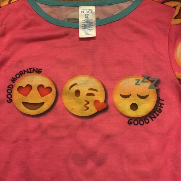 Girls emoji PJ dress - Picture 2 of 4